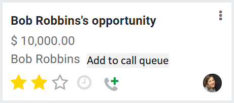 Một thẻ cơ hội CRM của Odoo với tùy chọn thêm liên hệ vào danh sách cuộc gọi chờ